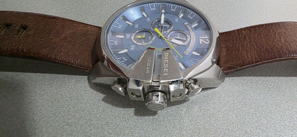 Ceas Diesel Only the Brave