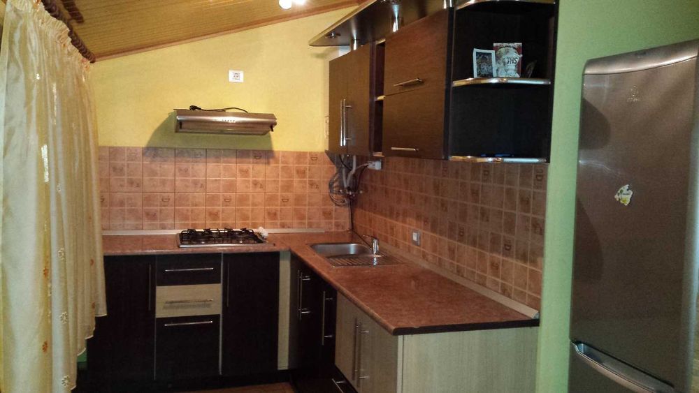 Închiriez apartament 3 camere ALEEA TUDOR NECULAI
