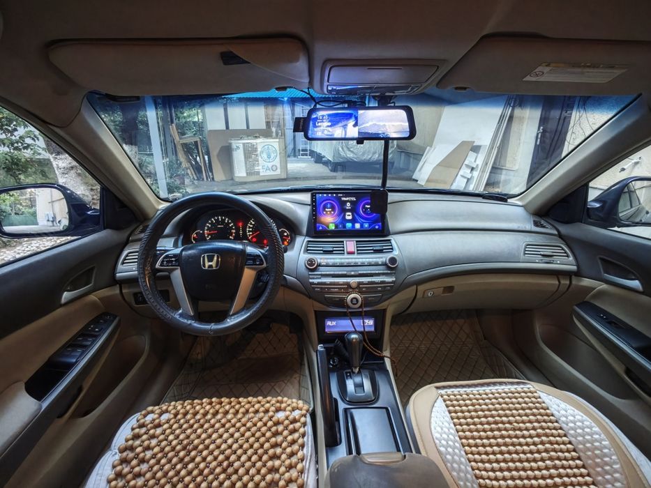 Honda Accord sotiladi