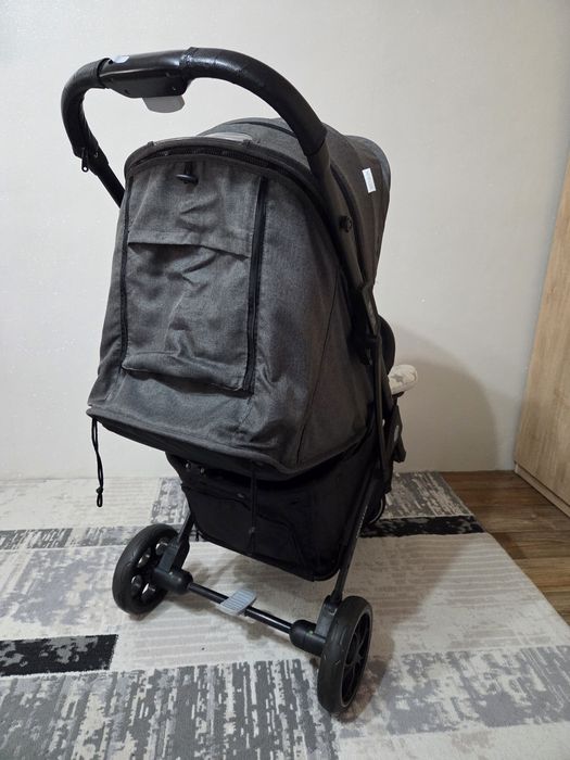 Продам детскую коляску