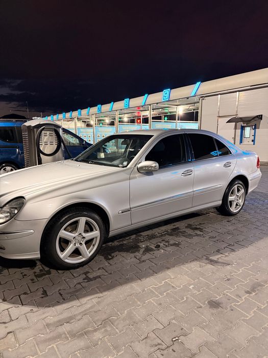 Auto Mercedes e280 Polonia