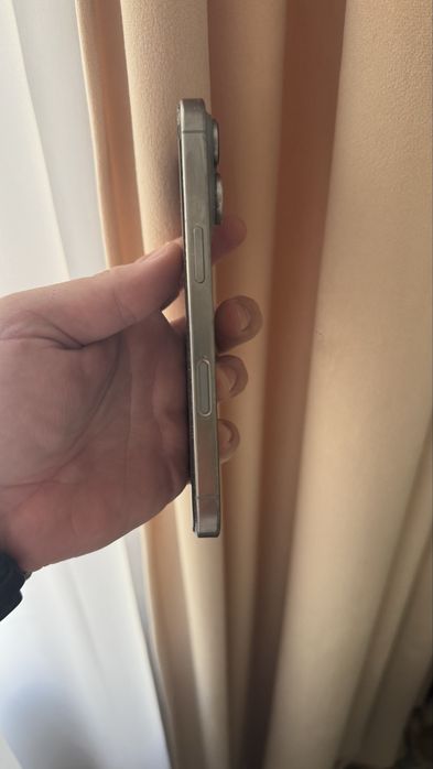 Iphone 16 pro серый 256