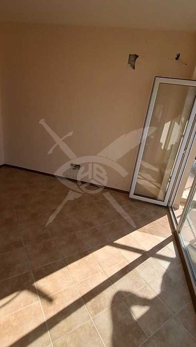 Продава се Двустаен апартамент в к.к. Слънчев бряг - 43 кв.м за 1047 €/кв.м - Снимка #1