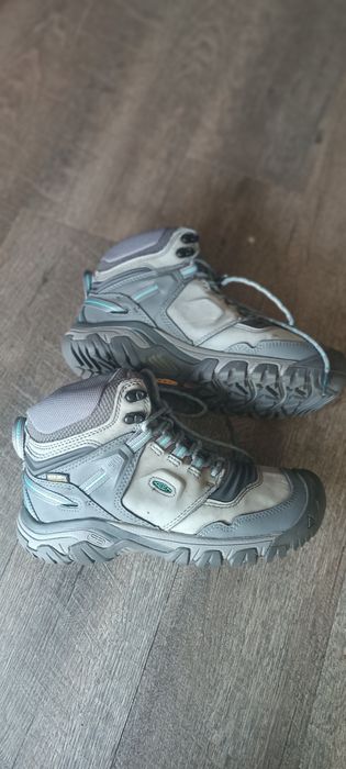 Ghete drumeție damă KEEN Ridge Flex Mid WP (Impermeabile), mărimea 38 – Stare excelentă