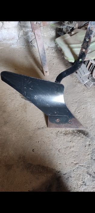 Плуг за мотофреза