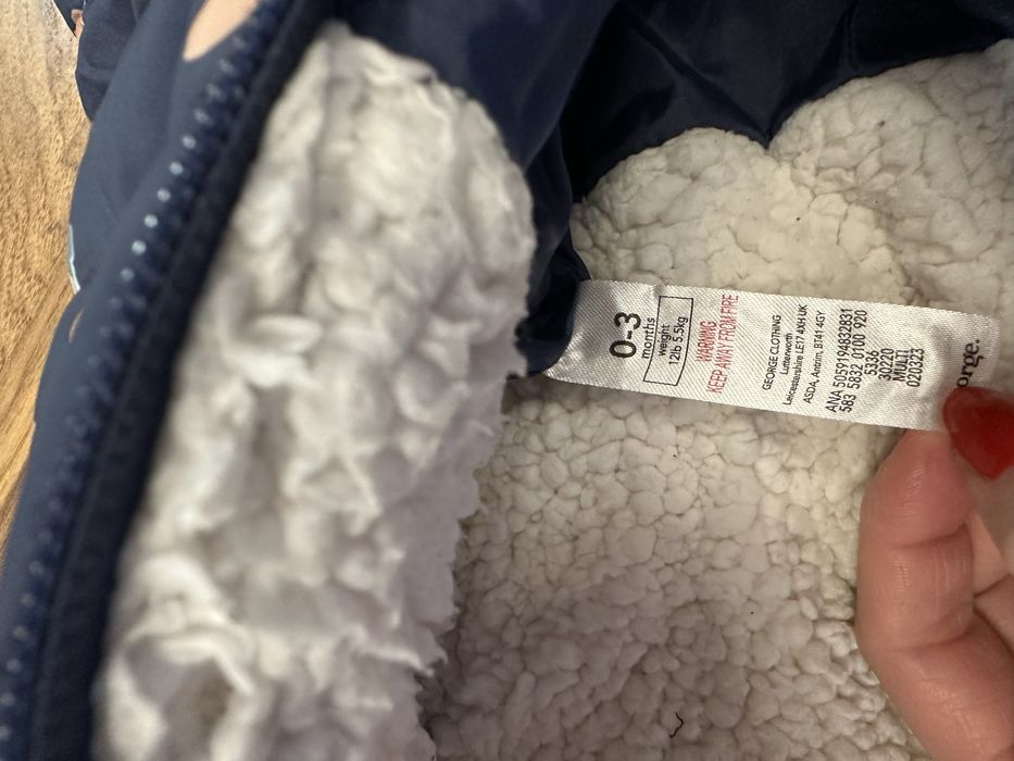 Нов ескимос за бебе момченце на марката George