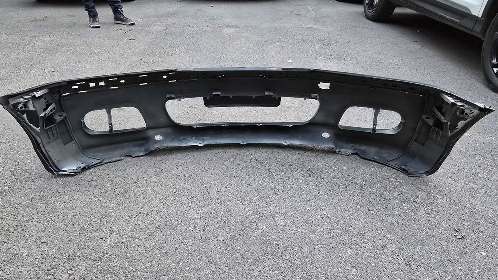 Бампер передний BMW 3 E46 рестайлинг