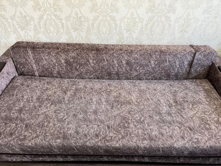 диван в идеальном состоянии