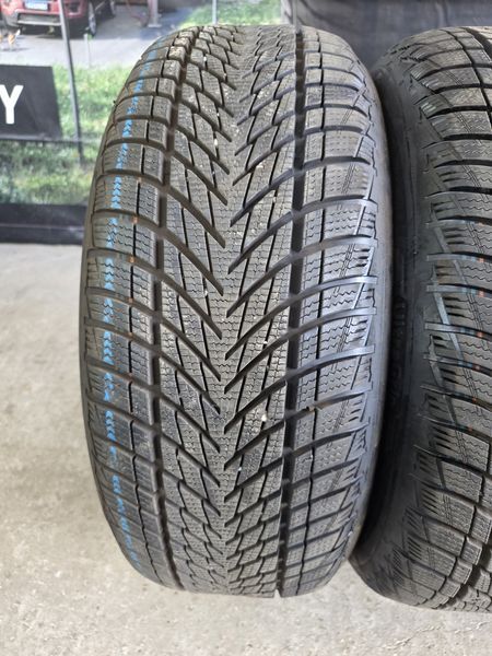 225/55/17 Goodyear 4бр