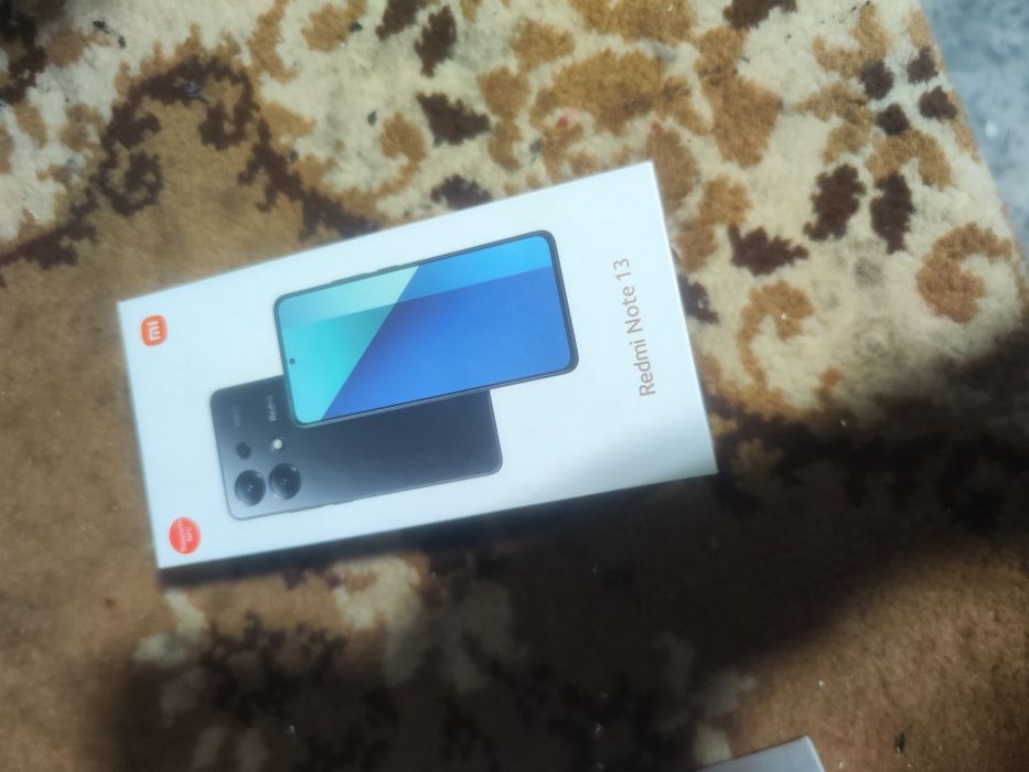 Redmi note 13 va Xiaomi 13 lite Karobkalari