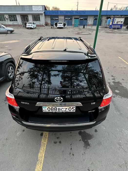 Продам Toyota Highlander 2012 г
