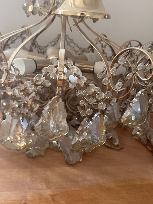 Люстра в гостинную