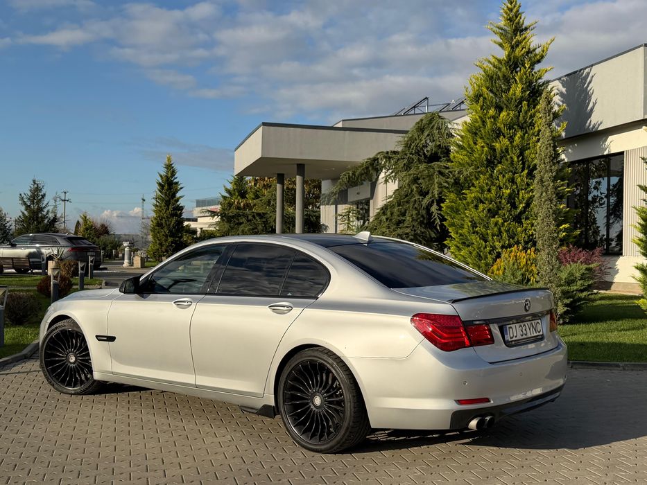 BMW 730 D F01 2010