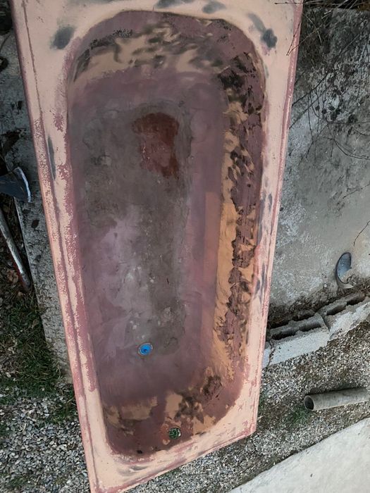 Продается ванна срочно