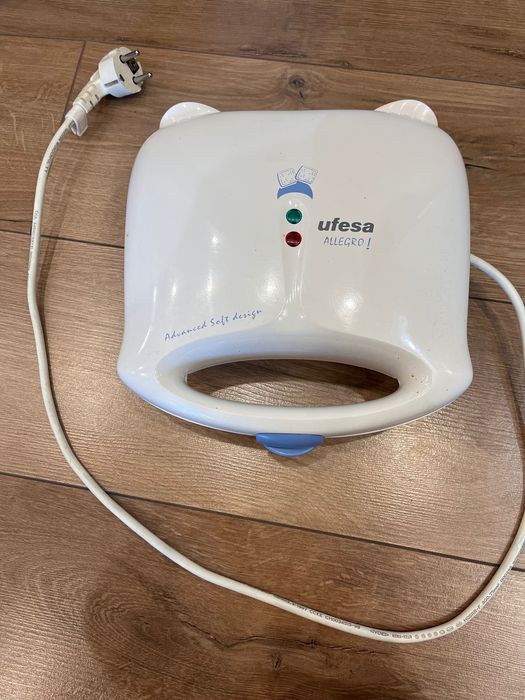 Продам тостер Ufesa