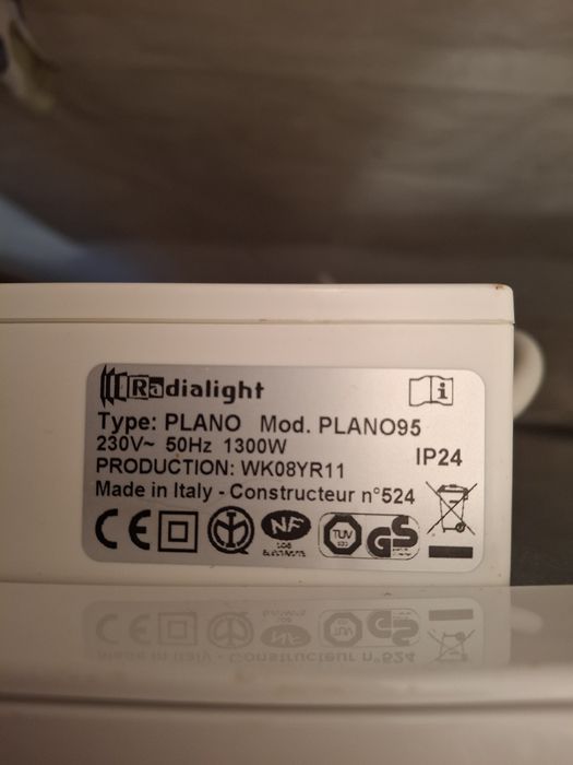 Vând panou radiant Plano