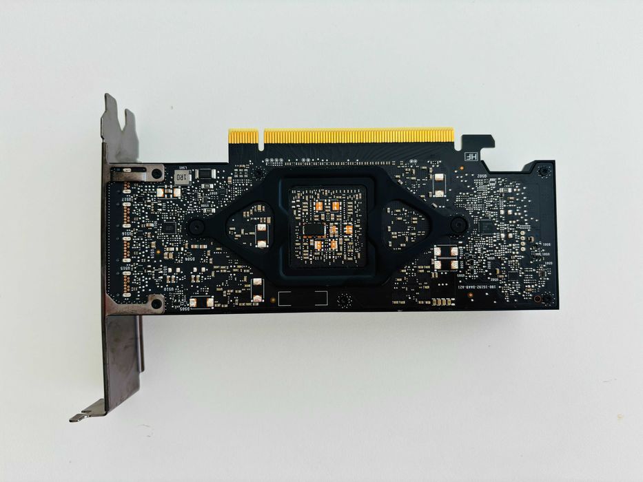 Видеокарта Nvidia RTX A2000 6GB - 15 бр.