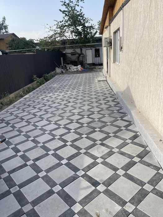 Укладка брусчатки