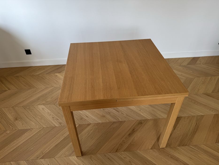 Masa extensibila Ikea Bjursta