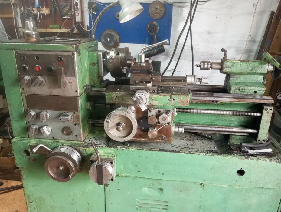 Продам токарный станок