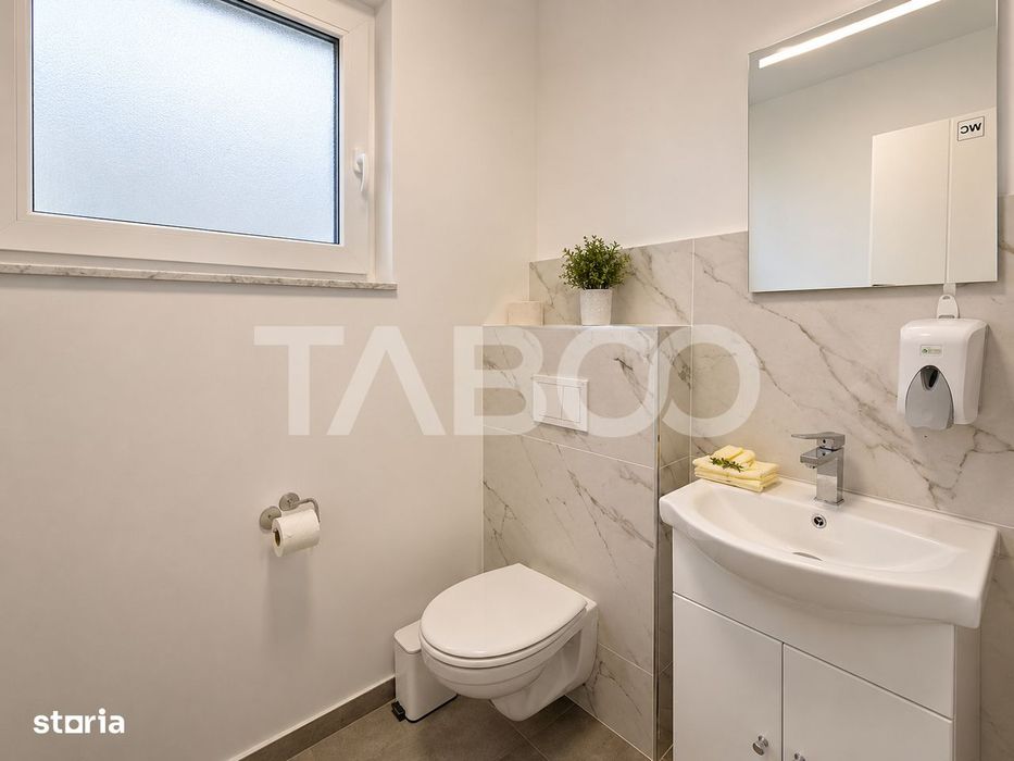 Spatiu birouri de inchiriat 2 camere si receptie zona Strand