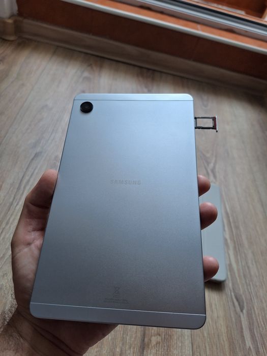 Samsung Galaxy Tab A11, 8,7", GARANTIE, 8/128 GB, cu SIM, LTE Silver