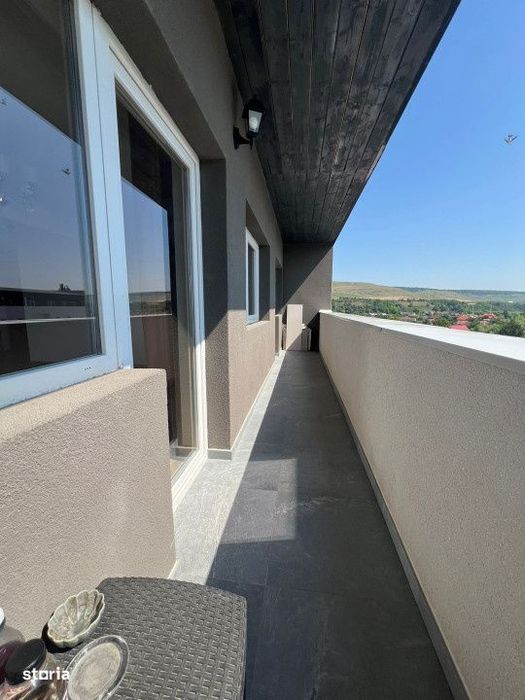 Apartament cu 2 camere, 60 mp, parcare, terasa 8 mp, zona Lidl