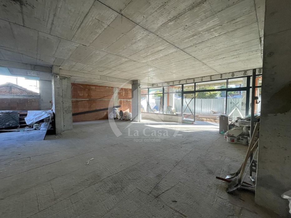 Продава се Магазин в София, Център - 307 кв.м за 2932 €/кв.м - Снимка #2