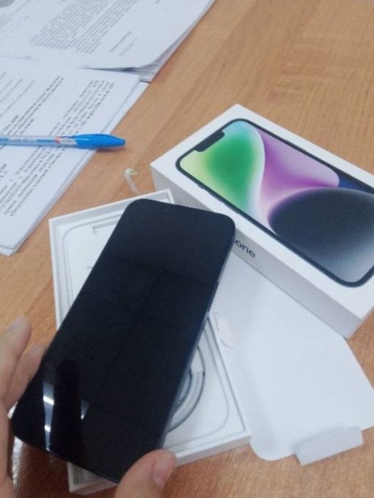 Айфон 14 продам 128 гб