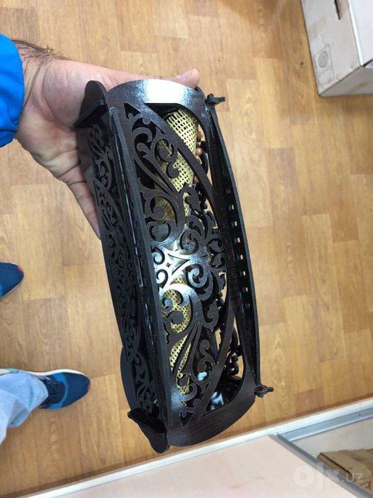 Taklifnoma — oltin foil bezakli, tez va sifatli