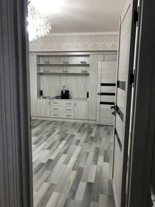 Продается  своя чилонзар 23