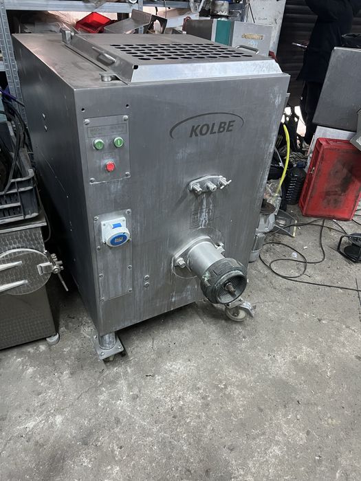 Vindem masini de tocat, malaxoare