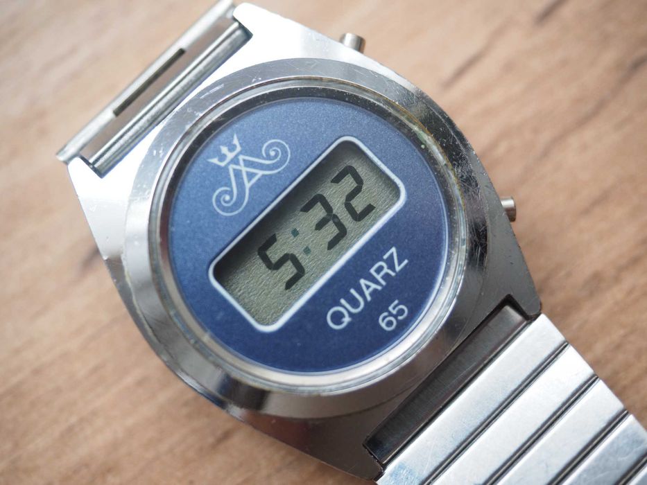 Ceas electronic Quartz 65 Timeband Fairchild din anii 1980, retro
