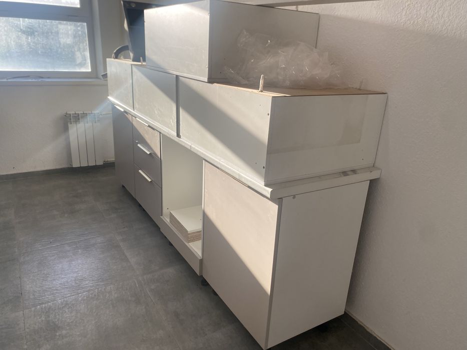 Продам кухню по цене договоримься