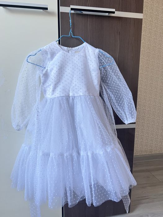 Детское белое платья