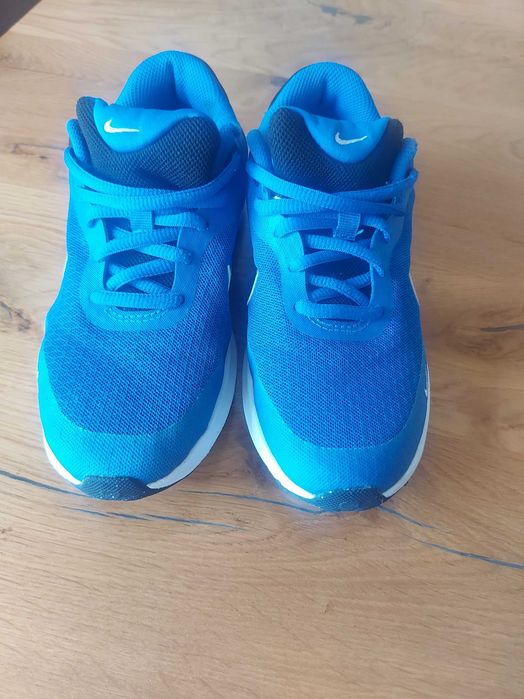 Детски маратонки nike