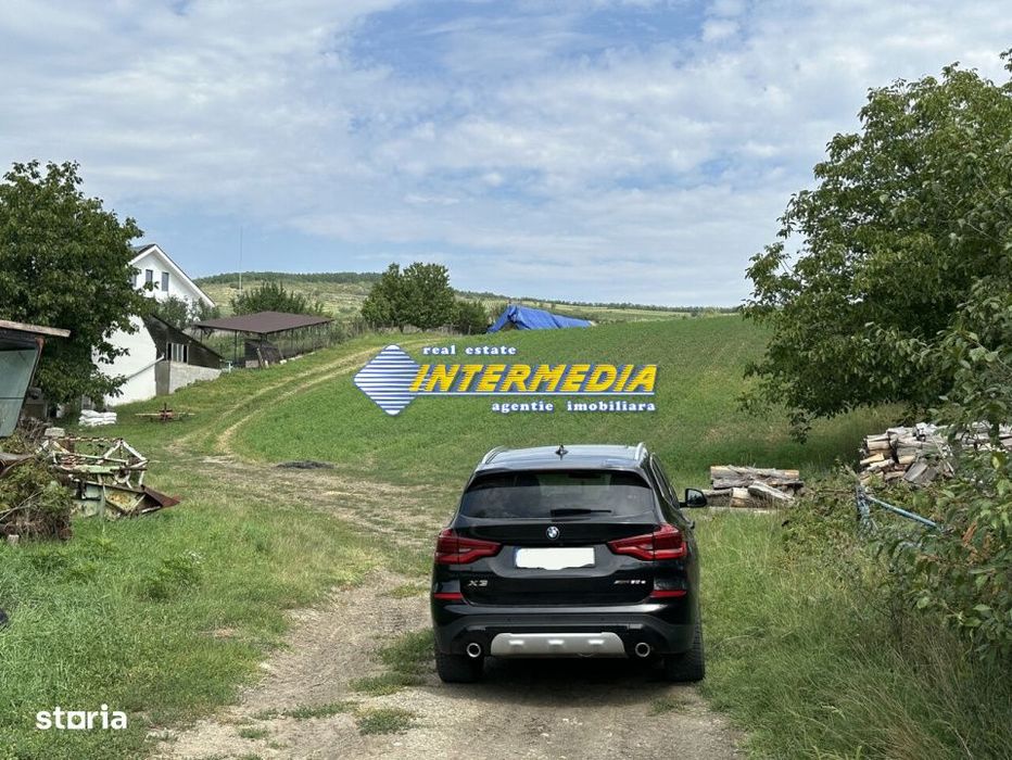 Teren Intravilan Ighiu-Telna 2060 mp d= 20m asfalt apa gaz curent cana