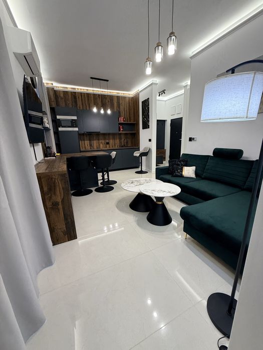 Apartament 2 camere premium de inchiriat cu parcare in  zona semicentrala