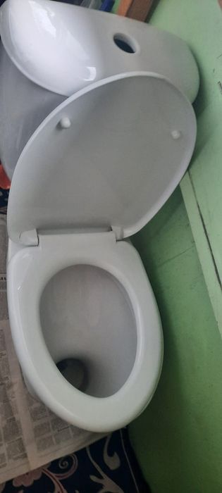 Продам унитаз рабочий