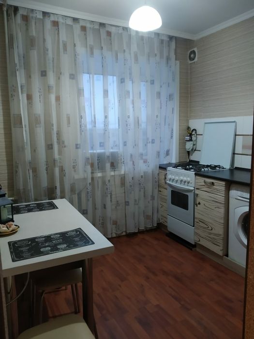 Город, двухкомнатная квартира посуточно