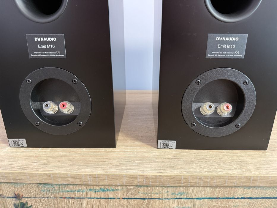 Dynaudio Emit M10 Black Satin