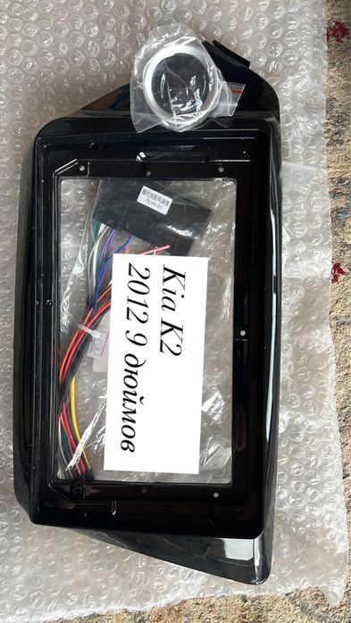 Рамки для Android магнитолы разные