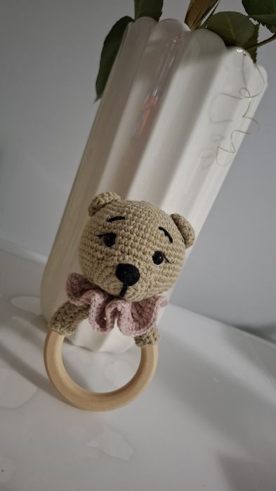 Ръчно плетена дрънкалка