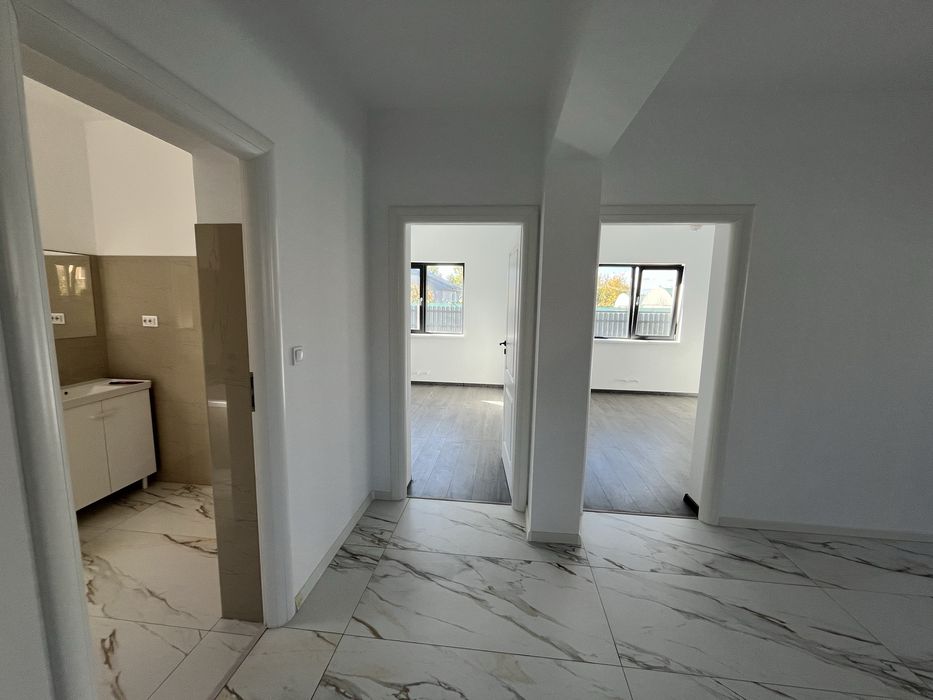 Vand casa nouă în Sânmihaiu Roman