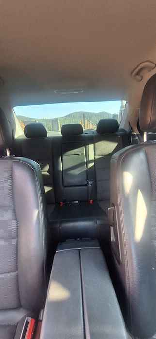 Mercedes-Benz  c-class 2010