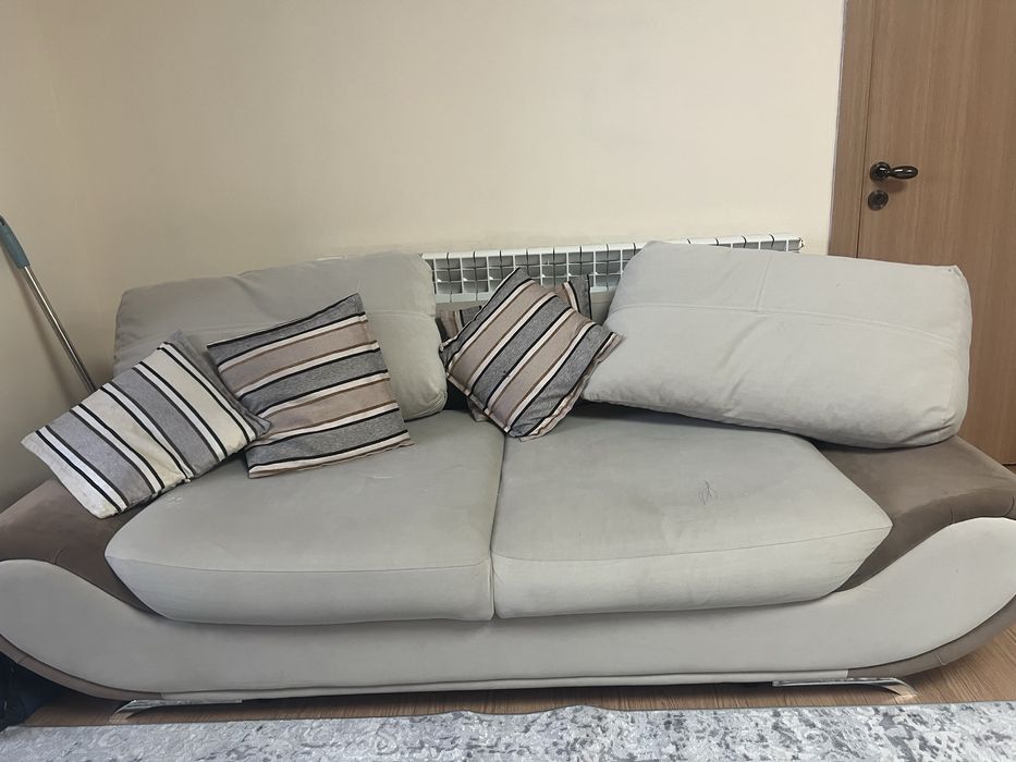 Диван Б/У, самовывоз, отдам.