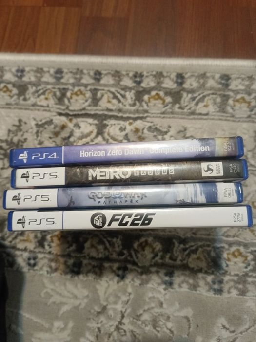 Диски на PS5 и PS4