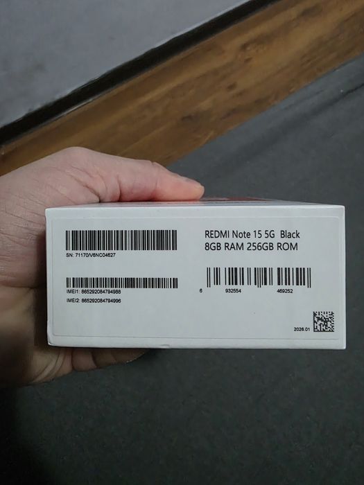 Vănd tel Redmi Note 15 nou la cutie