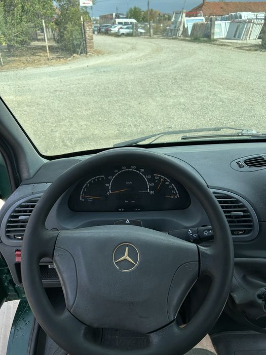 Vand mercedes spriter motor 2.2