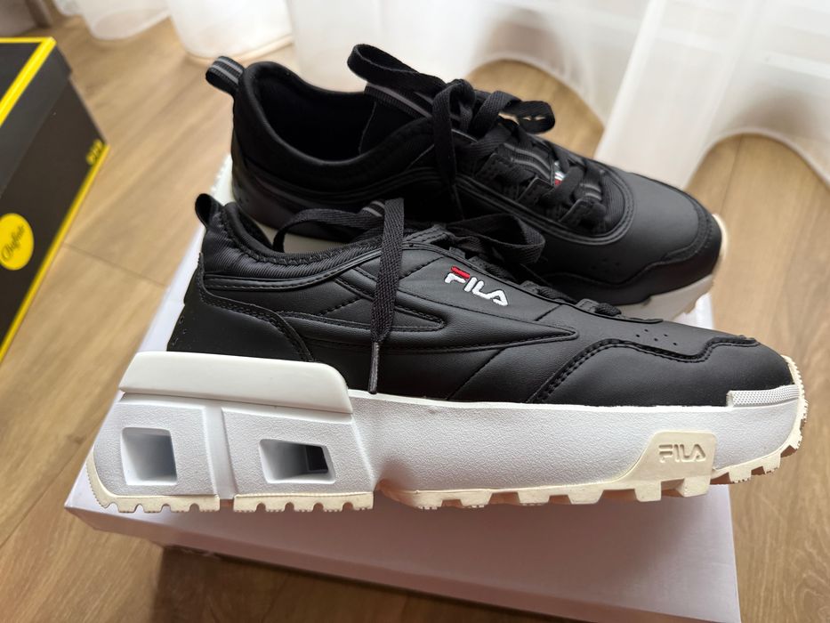 Спортни обувки Fila